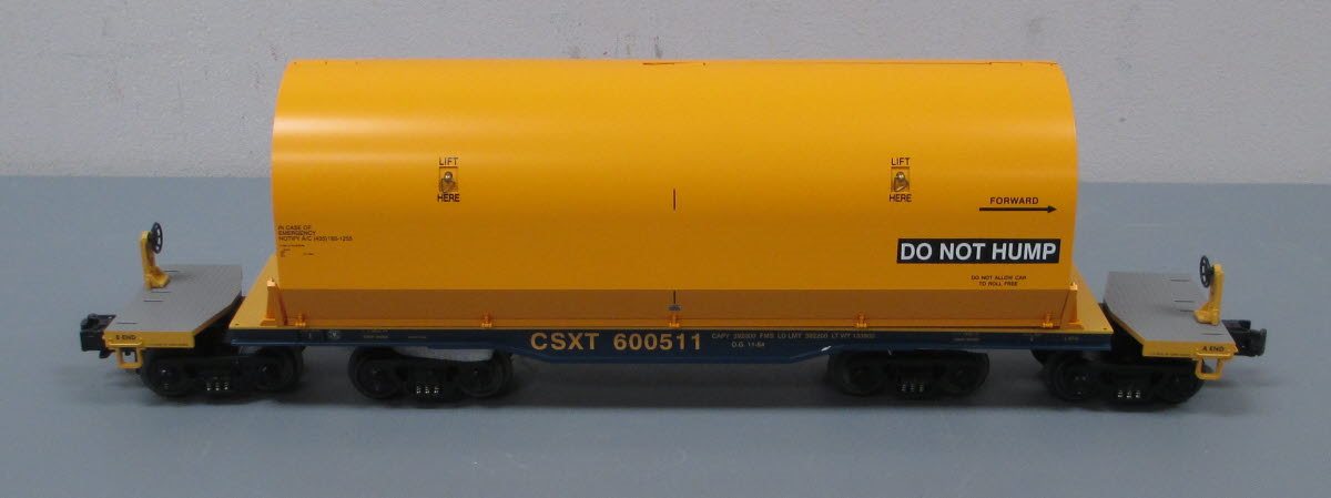 MTH 20-98399 O CSX 47‘ Heavy Duty Flatcar with Cover #600511 EX/Box