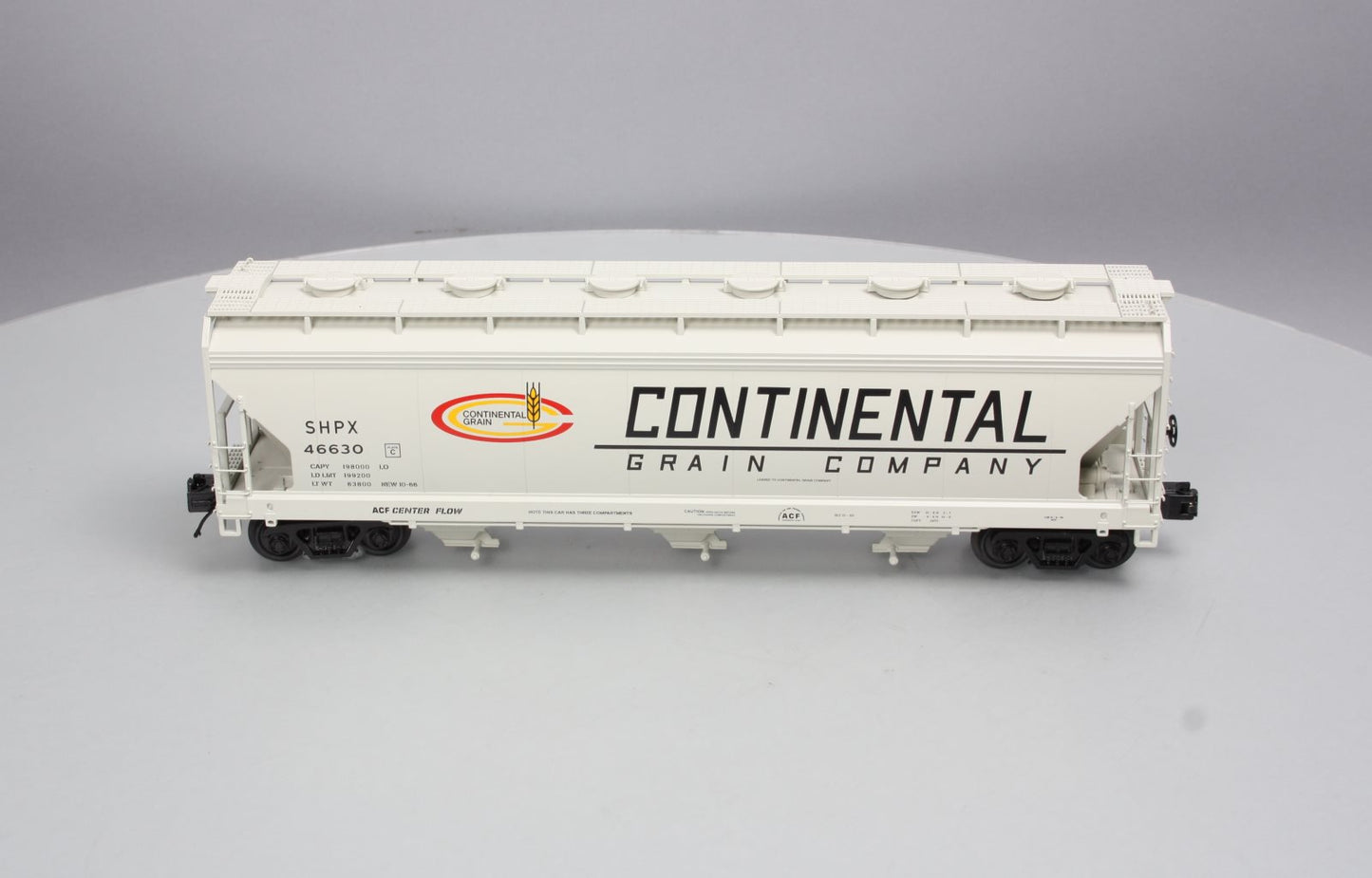 MTH 20-97882 O MTHRRC-2018 Continental Grain Company 3-Bay Centerflow Hopper LN/Box