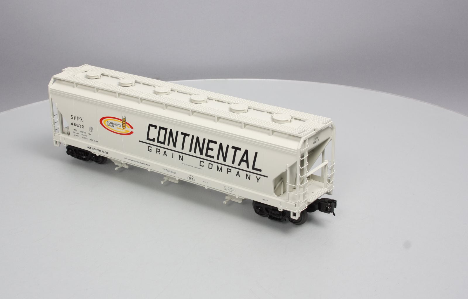 MTH 20-97882 O MTHRRC-2018 Continental Grain Company 3-Bay Centerflow Hopper LN/Box