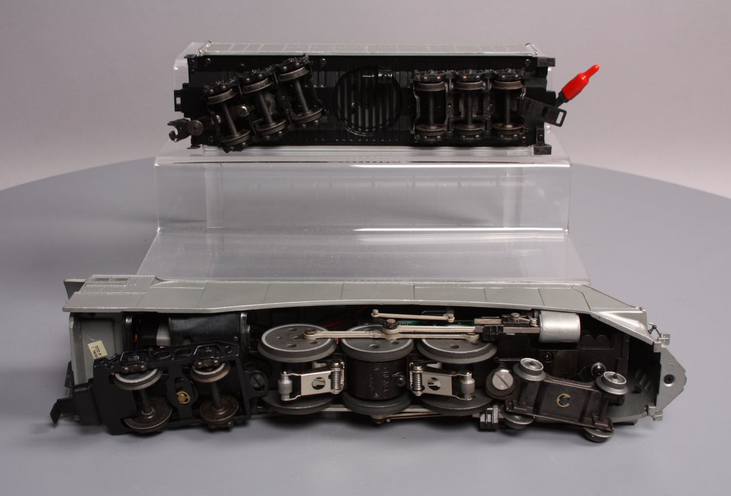 Lionel 6-18045 O Gauge NYC Commodore Vanderbilt 4-6-4 Steam Locomotive & Tender EX/Box