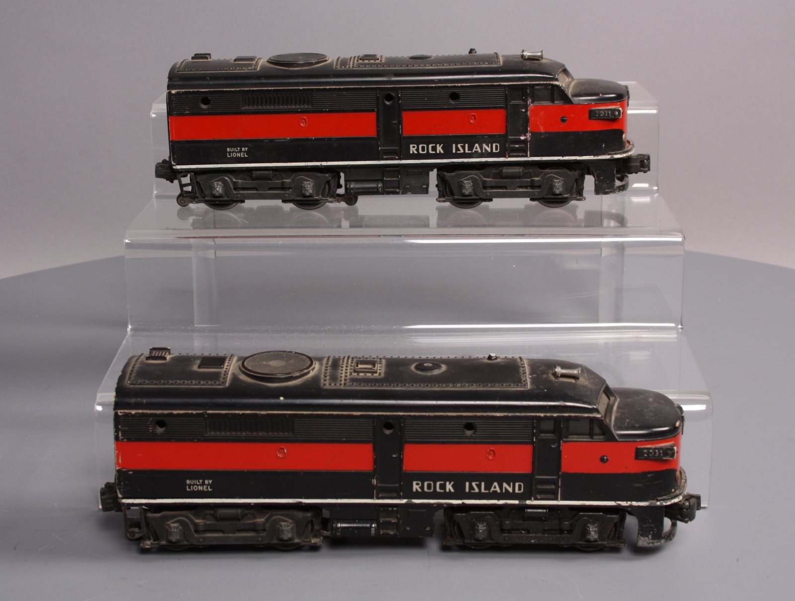 Lionel 2031 Vintage O Rock Island Alco AA Diesel Locomotive Set VG