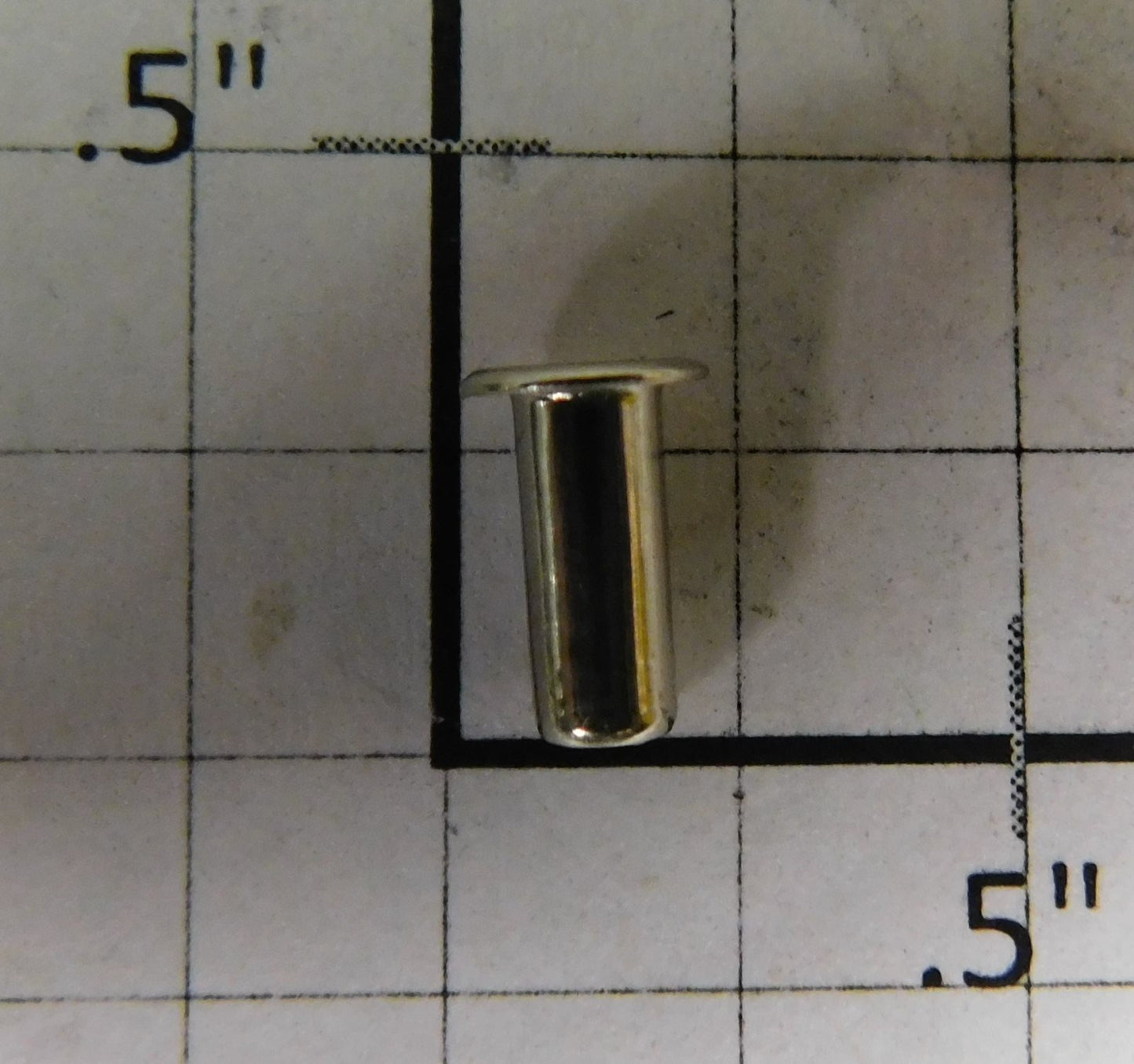 Lionel 385-54 Steam Chest Crosshead Guide Eyelet