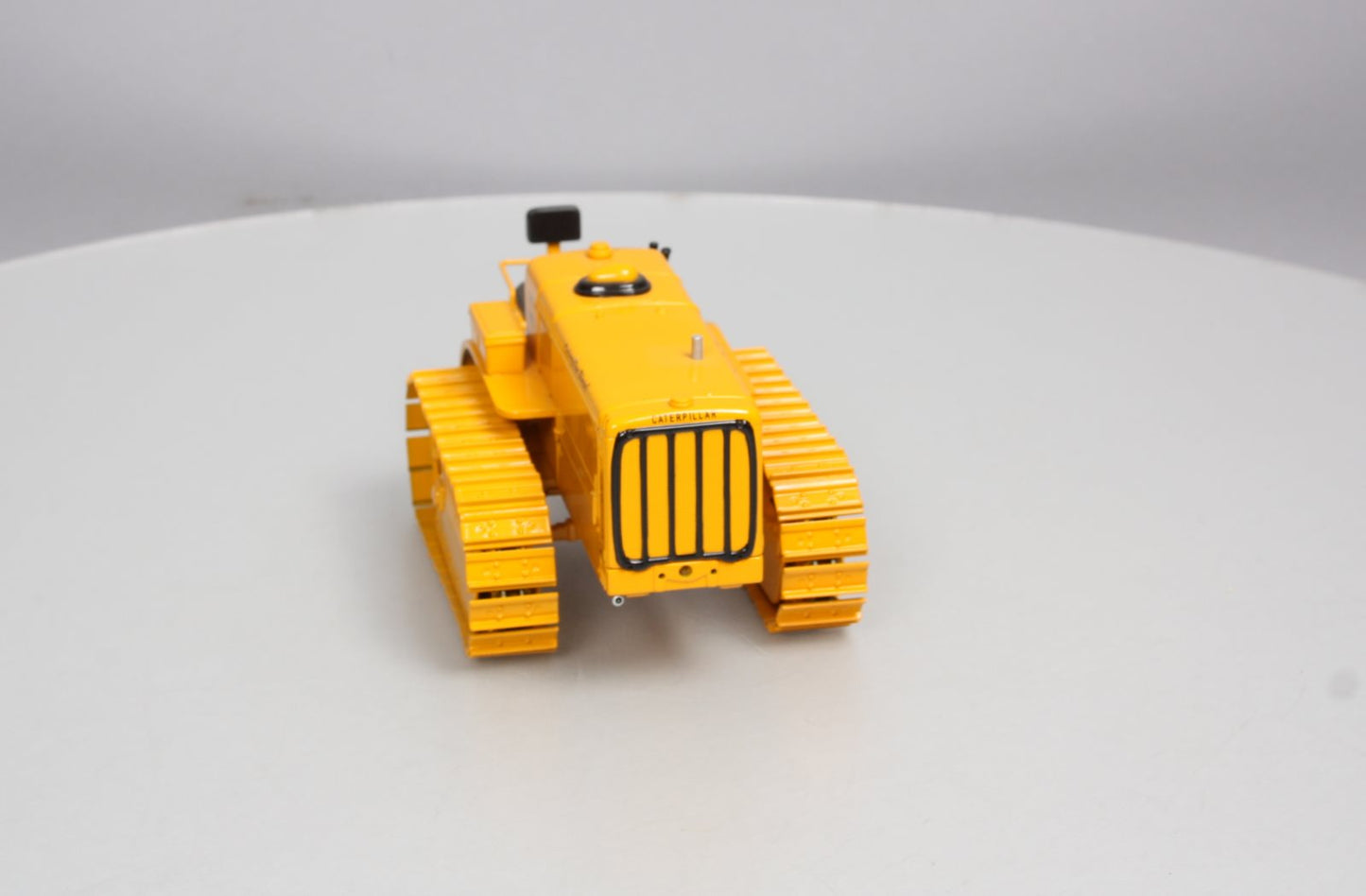 SpecCast CUST-781 1:16 Caterpillar D2 Track-Type Tractor LN/Box