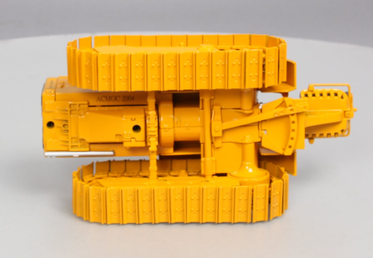 SpecCast CUST-781 1:16 Caterpillar D2 Track-Type Tractor LN/Box