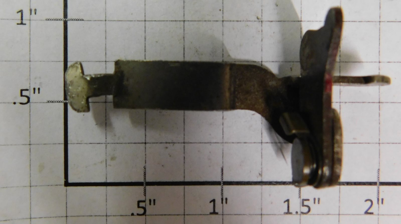 Lionel CP-7 O Gauge Twist Latch Short Shank Bent Coupler without Spring