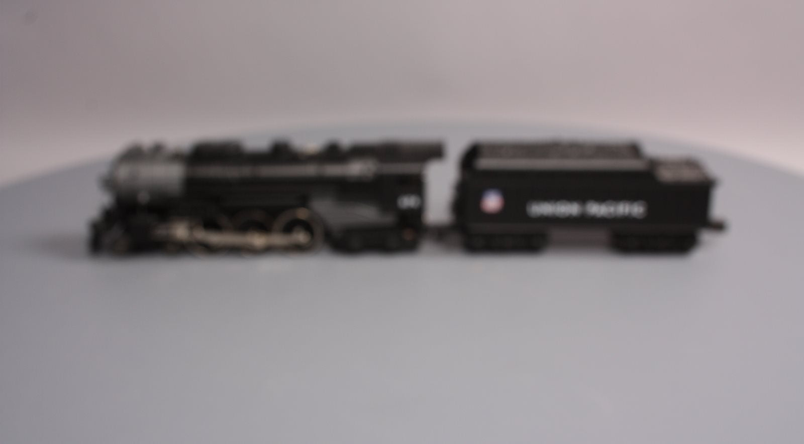 Lionel 6-81303 O Union Pacific LionChief Plus 4-6-4 Hudson Steam Locomotive #674