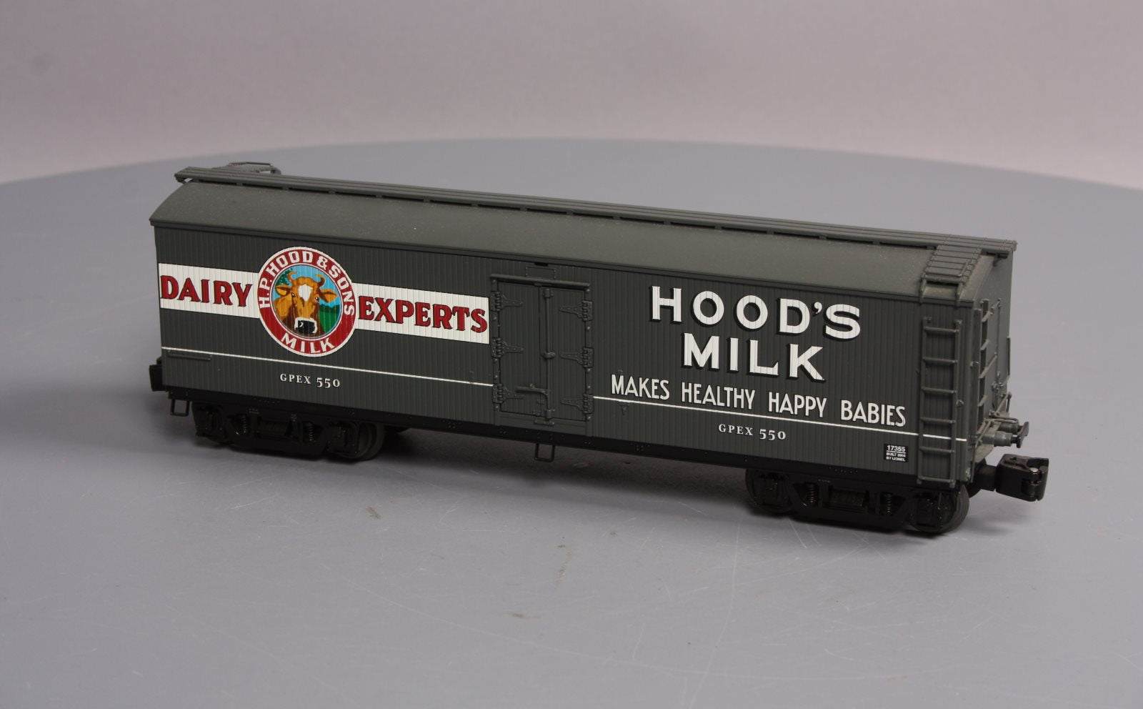 Lionel 6-17355 O Gauge Hood's Milk Car #550 LN