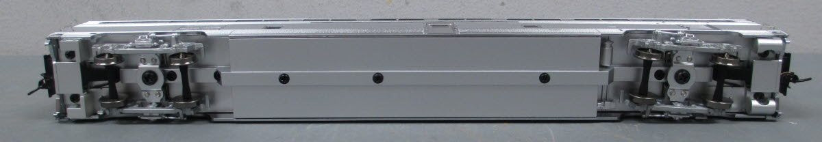 Walthers 932-9760 HO Santa Fe El Capitan 85' Budd Hi-Level Step Down Coach LN/Box