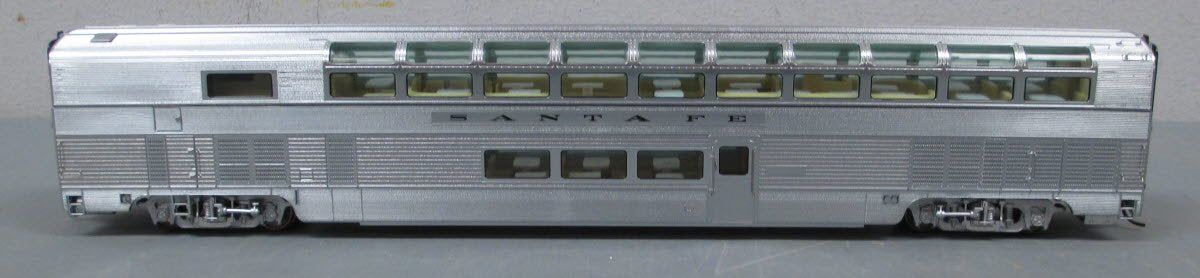 Walthers 932-9780 HO Santa Fe 1956 El Capitan 85' Budd Hi-Level Sky Lounge Car LN/Box