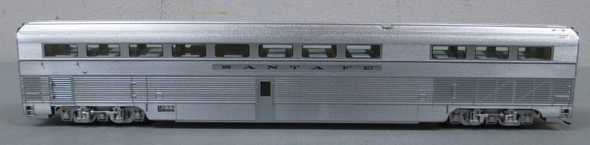 Walthers 932-9790 HO Santa Fe 1956 El Capitan 85' Budd Hi-Level Diner LN/Box