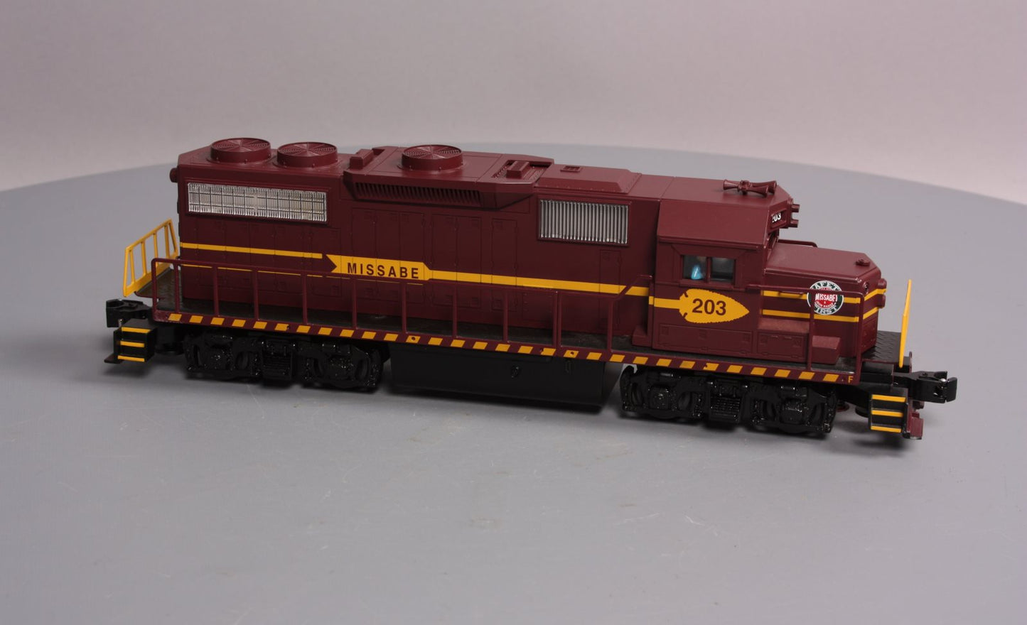 Lionel 6-28847 Lionel 6-28847 Duluth Missabe & Iron Range GP-38 Diesel Loco #203 EX/Box