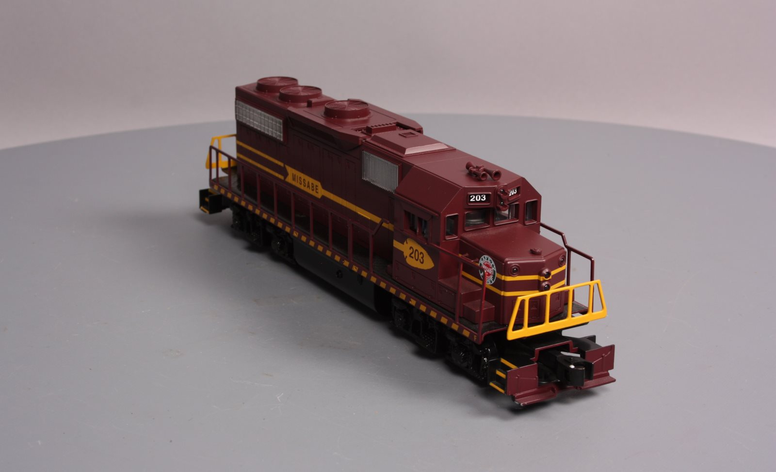 Lionel 6-28847 Lionel 6-28847 Duluth Missabe & Iron Range GP-38 Diesel Loco #203 EX/Box
