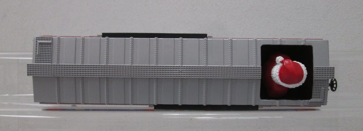 Lionel 6-36869 O Gauge Bobbing Santa Boxcar LN/Box