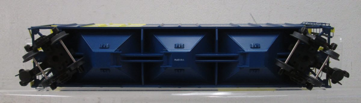 Lionel 6-83870 O Gauge NLOE Long Island RR PS-2CD Covered Hopper #8317 LN/Box