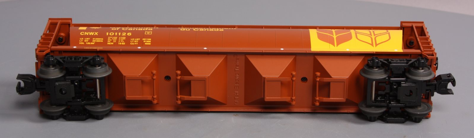 MTH 30-75310 O Canadian Wheat 4-Bay Cylindrical Hopper #101126 LN/Box