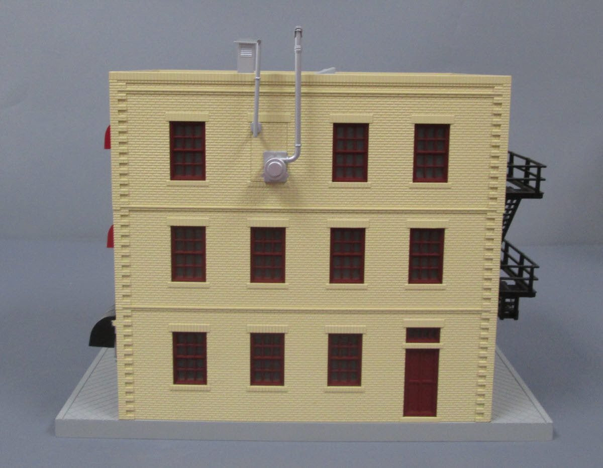 MTH 30-90154 O Dewey, Cheetum and Howe 3-Story City Factory w/Blinking Sign NIB