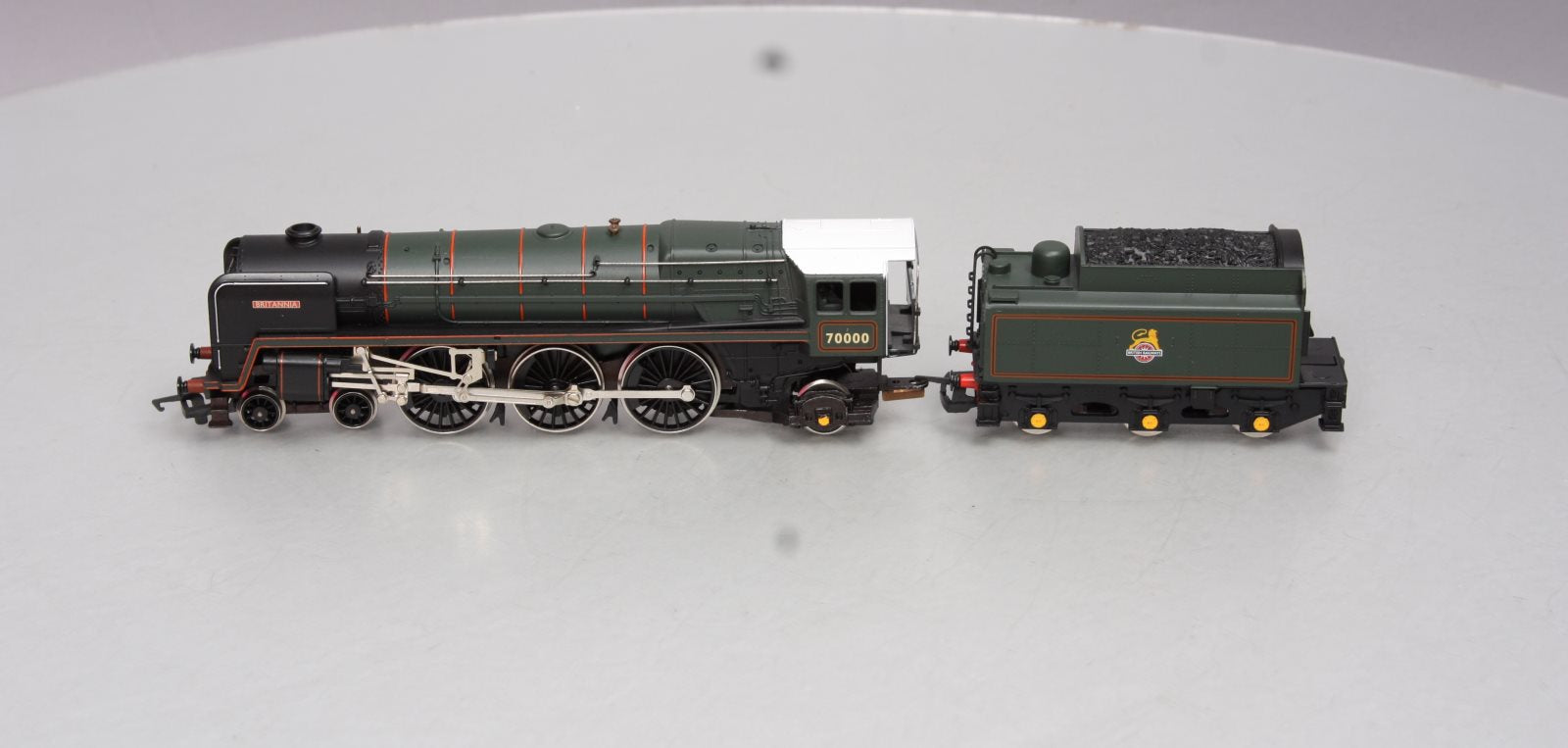 Hornby R507 OO Scale BR Britannia Class 4-6-2 Pacific Steam Locomotive #70000 LN/Box