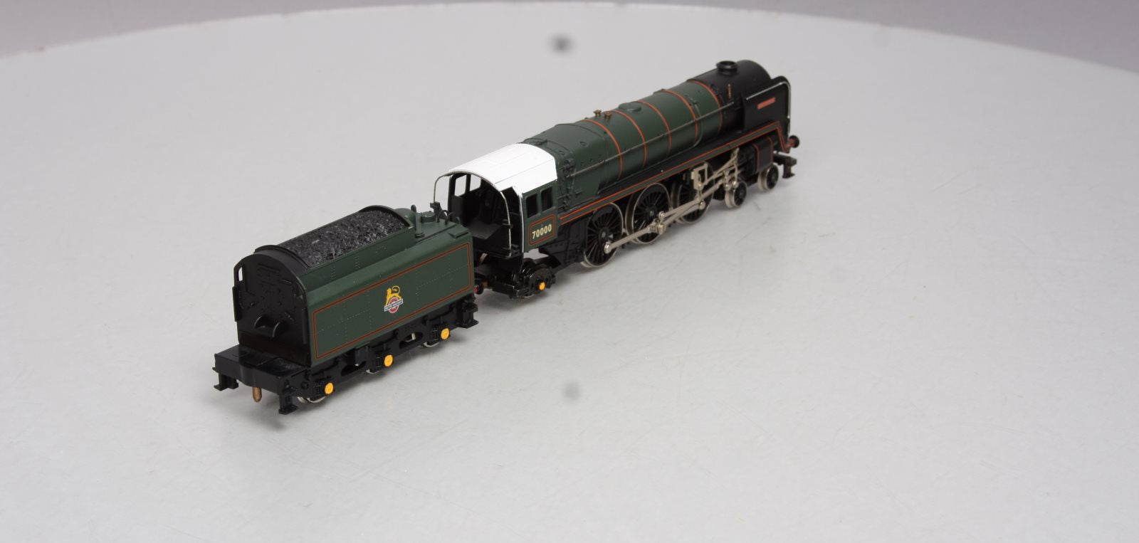 Hornby R507 OO Scale BR Britannia Class 4-6-2 Pacific Steam Locomotive #70000 LN/Box