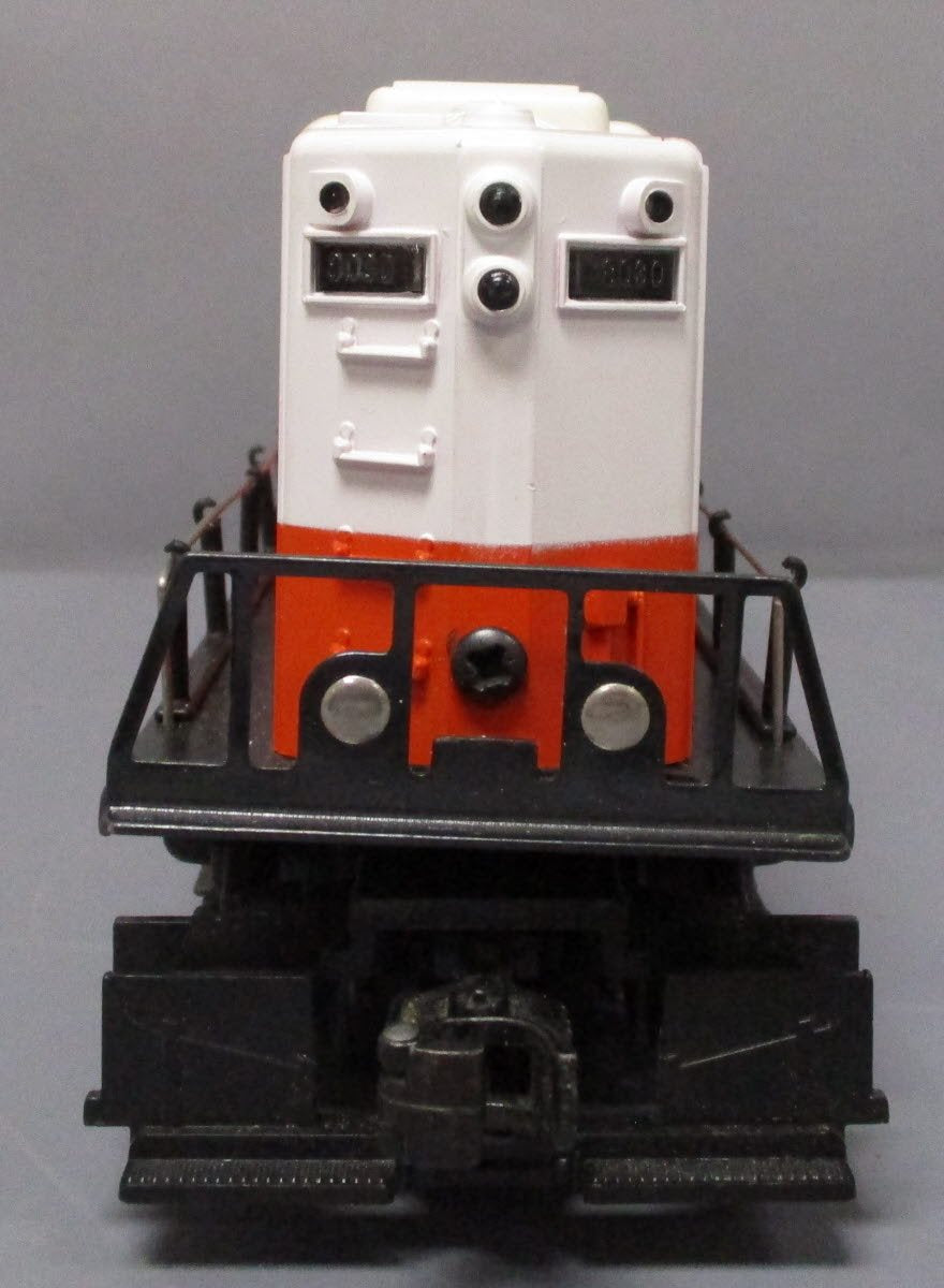 Lionel 6-8030 O Gauge Illinois Central GP-9 Diesel Locomotive #8030 EX