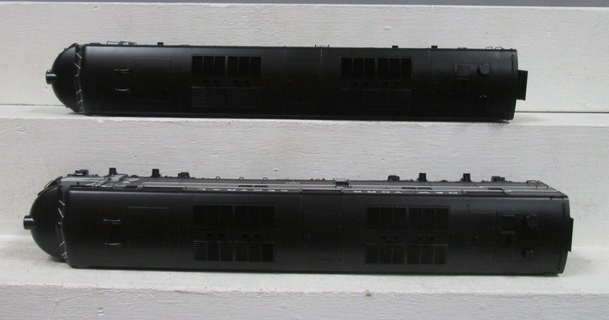 Lionel 6-24579 O New York Central E7 AA Powered Diesel Locomotive Set #4008/4009 MT/Box