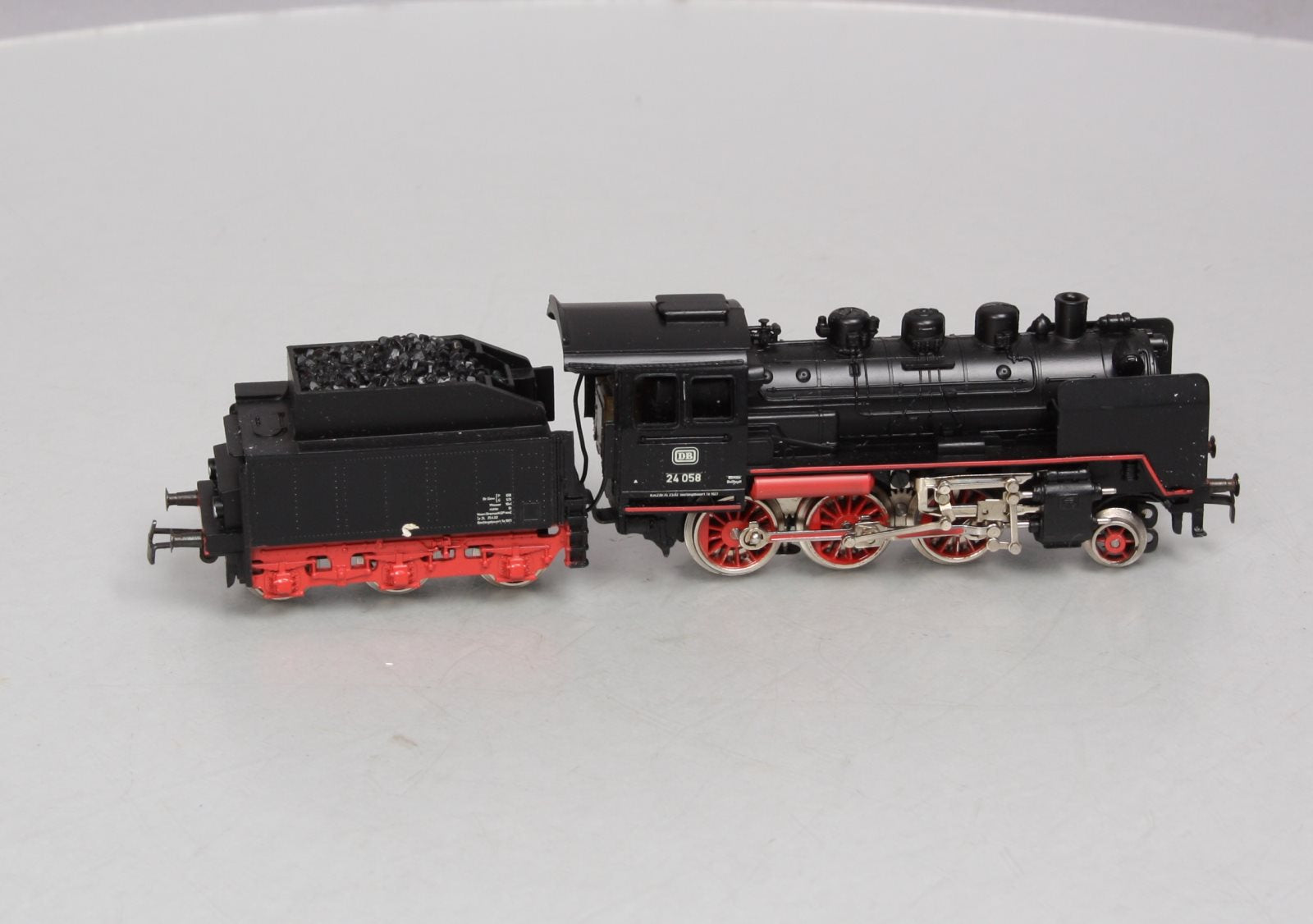 Marklin 8303 HO Scale DB 2-6-0 Steam Locomotive 24-058 EX