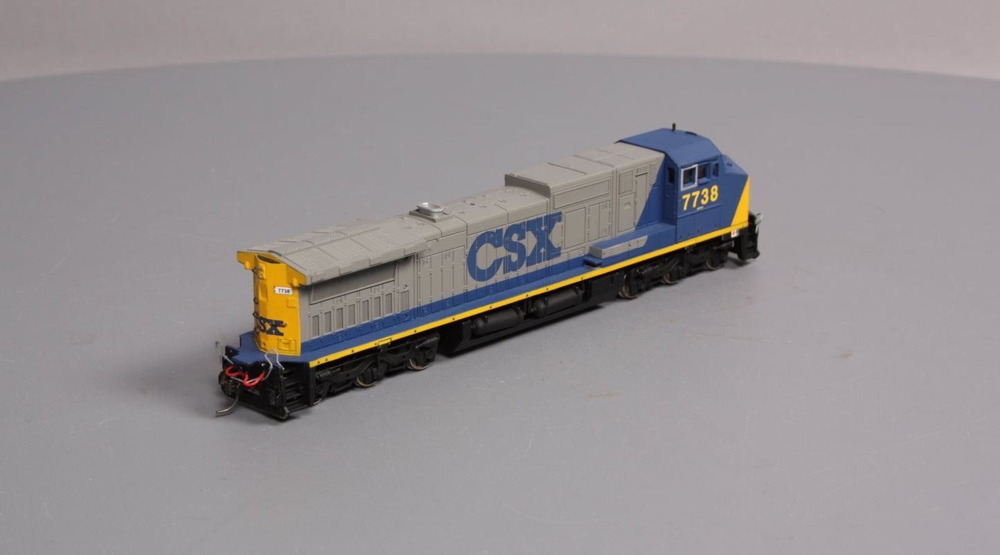 Bachmann 86013 HO Scale CSX GE Dash 8-40CW Diesel Locomotive #7738