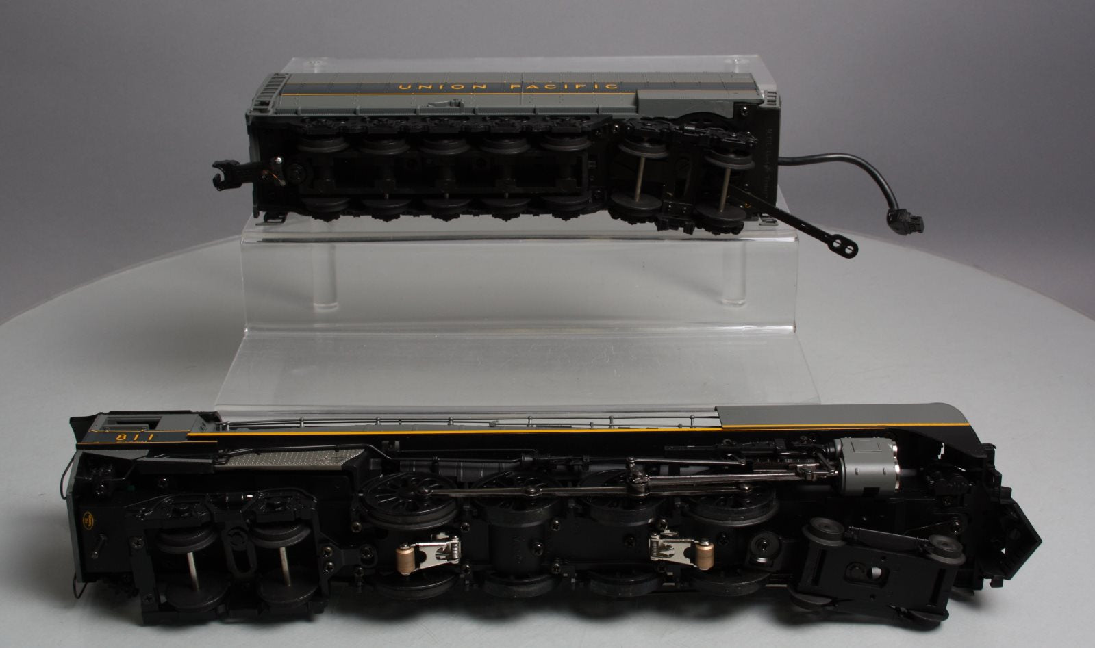 MTH 20-3078-1 O Union Pacific FEF 4-8-4 Locomotive & Tender w/PS2 #811 LN/Box