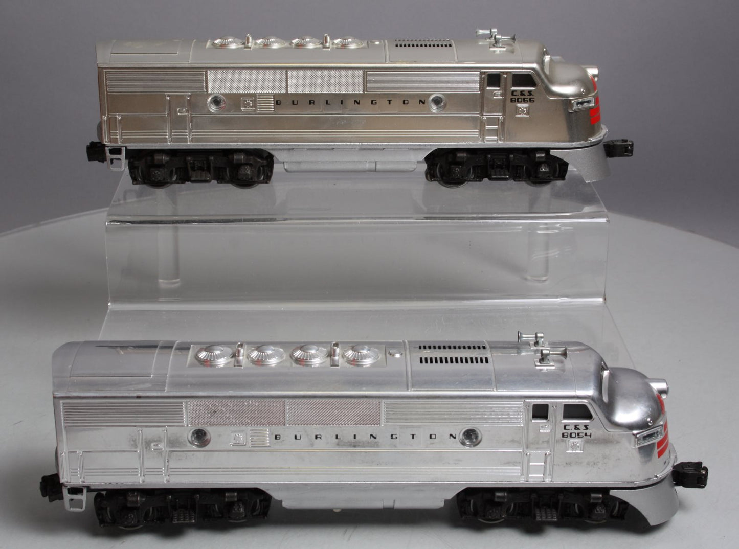 Lionel 6-8054 O Burlington F-3 AA Chrome Diesel Locomotives #8054/#8055 EX/Box