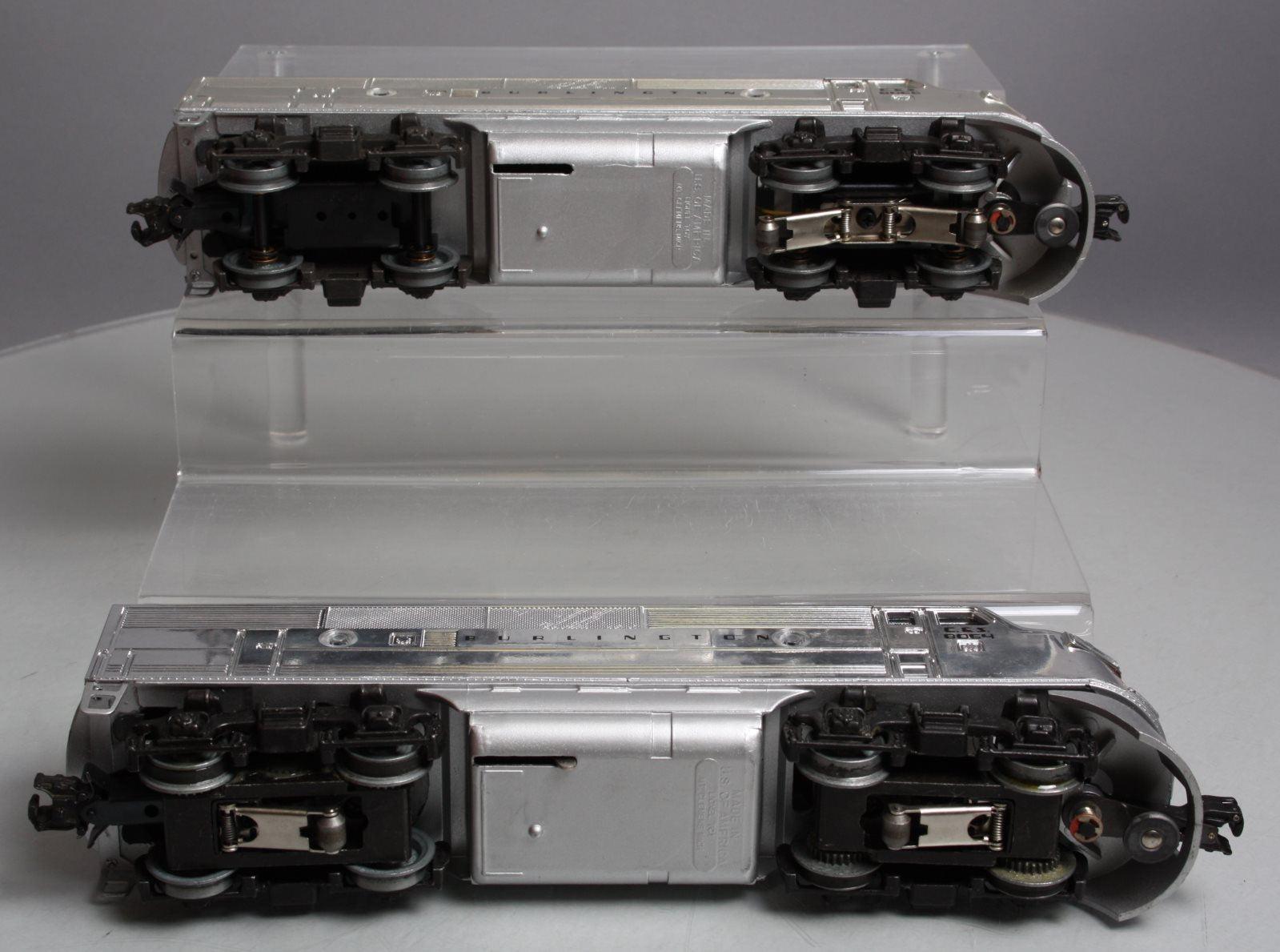 Lionel 6-8054 O Burlington F-3 AA Chrome Diesel Locomotives #8054/#8055 EX/Box