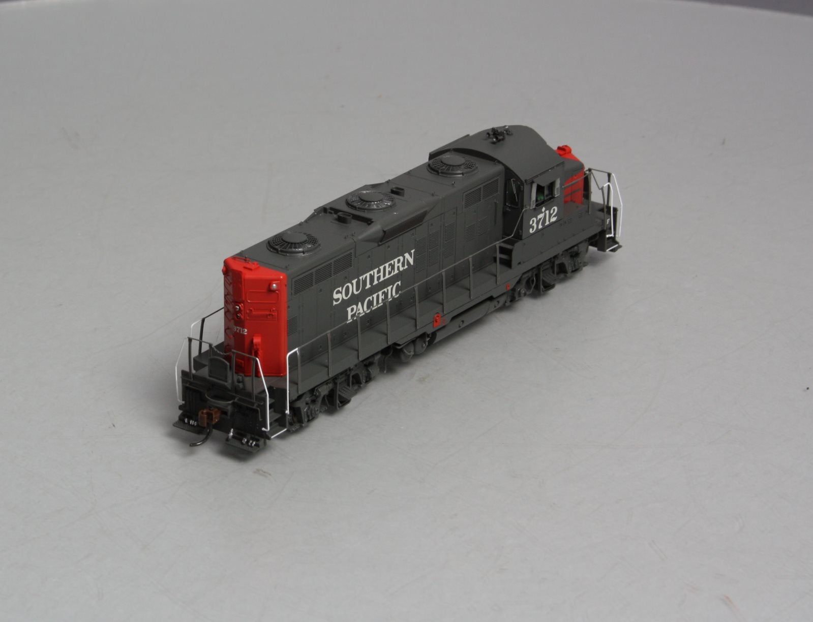 Athearn G62581 HO Southern Pacific GP9 Diesel Locomotive #3712
