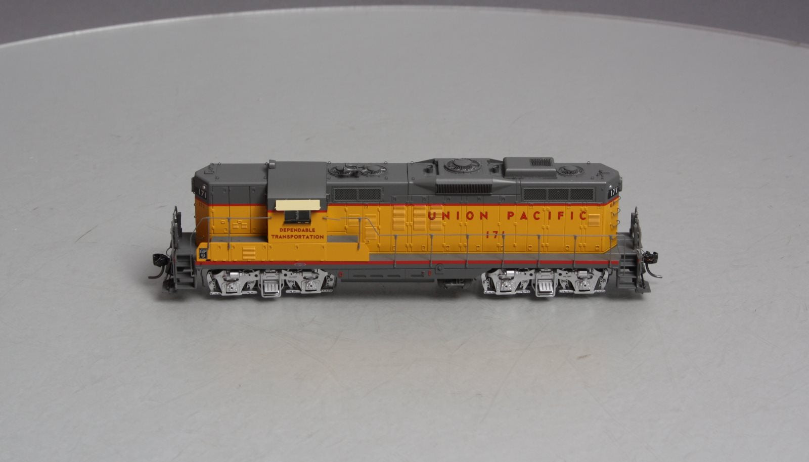 Athearn G62808 HO Scale Union Pacific EMD GP9 Diesel Locomotive #171