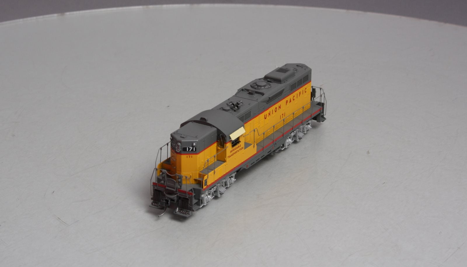 Athearn G62808 HO Scale Union Pacific EMD GP9 Diesel Locomotive #171