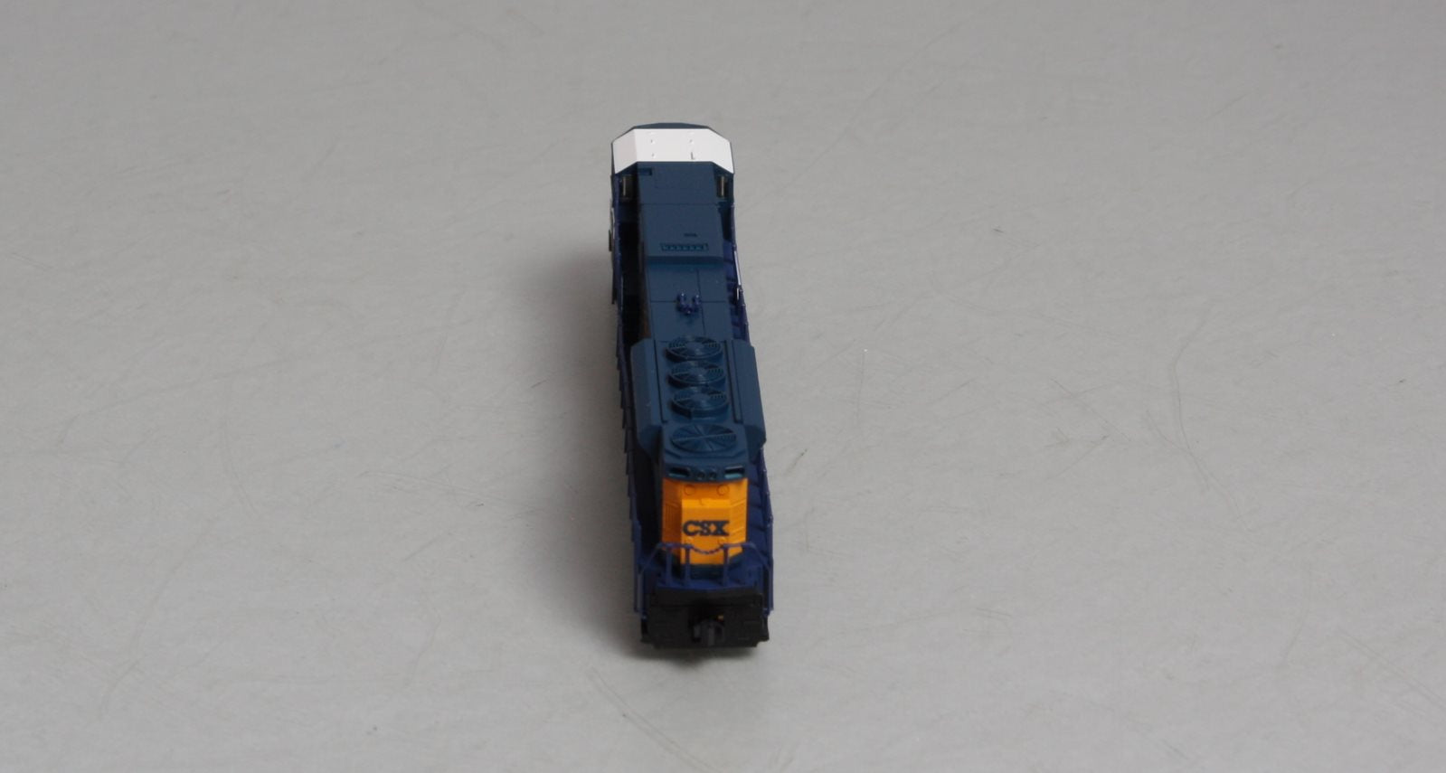 Kato 176-5511 N Scale CSX 'Dark Future' EMD SD80MAC Diesel Locomotive #4594