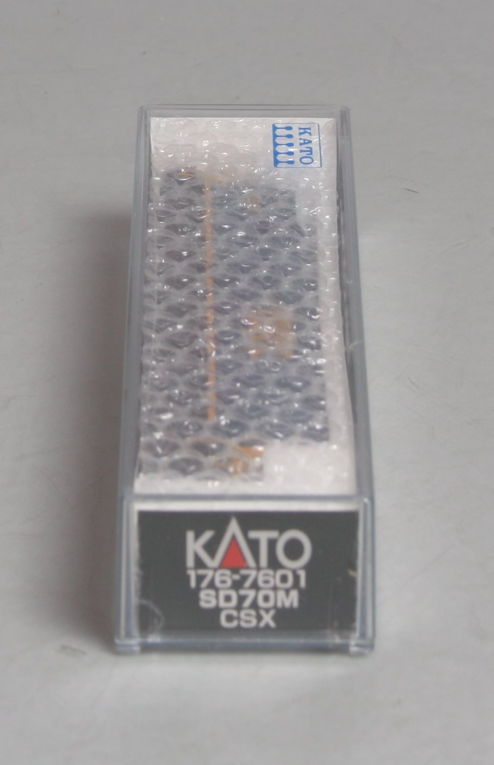 Kato 176-7601 N Scale CSX Transportation SD70M Diesel Locomotive #4681