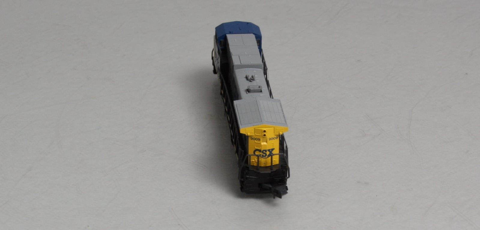 Kato 176-3401 N Scale CSX C44-9W Diesel Engine #9009 NIB