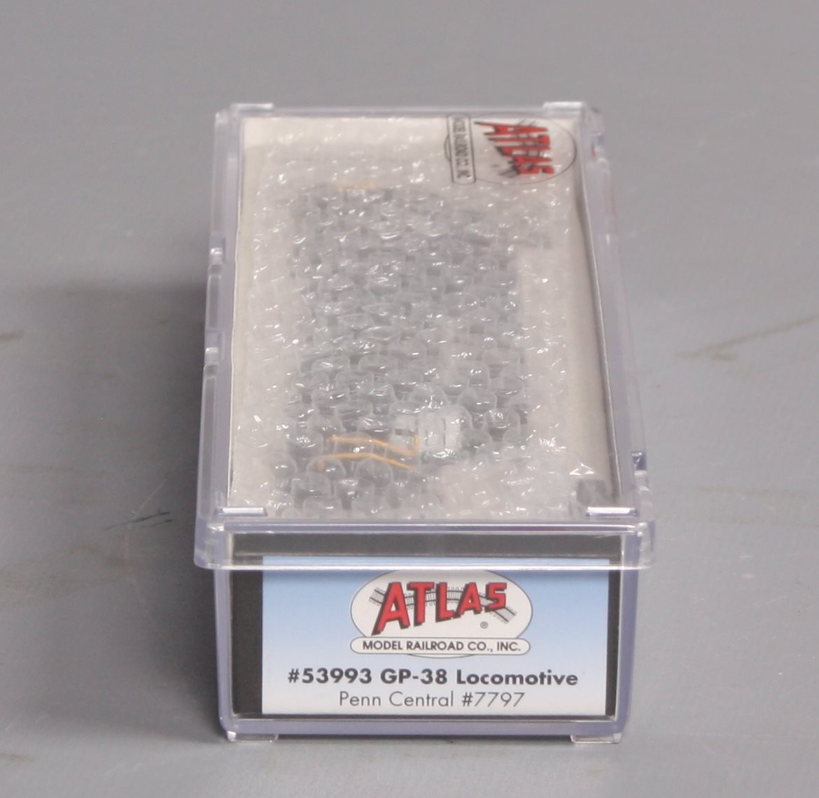 Atlas 53993 N Scale PC GP38 Low Nose Powered Diesel Locomotive #7797