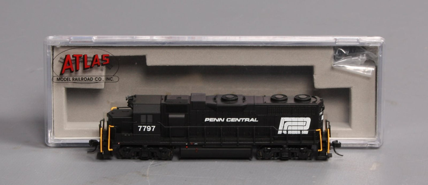 Atlas 53993 N Scale PC GP38 Low Nose Powered Diesel Locomotive #7797