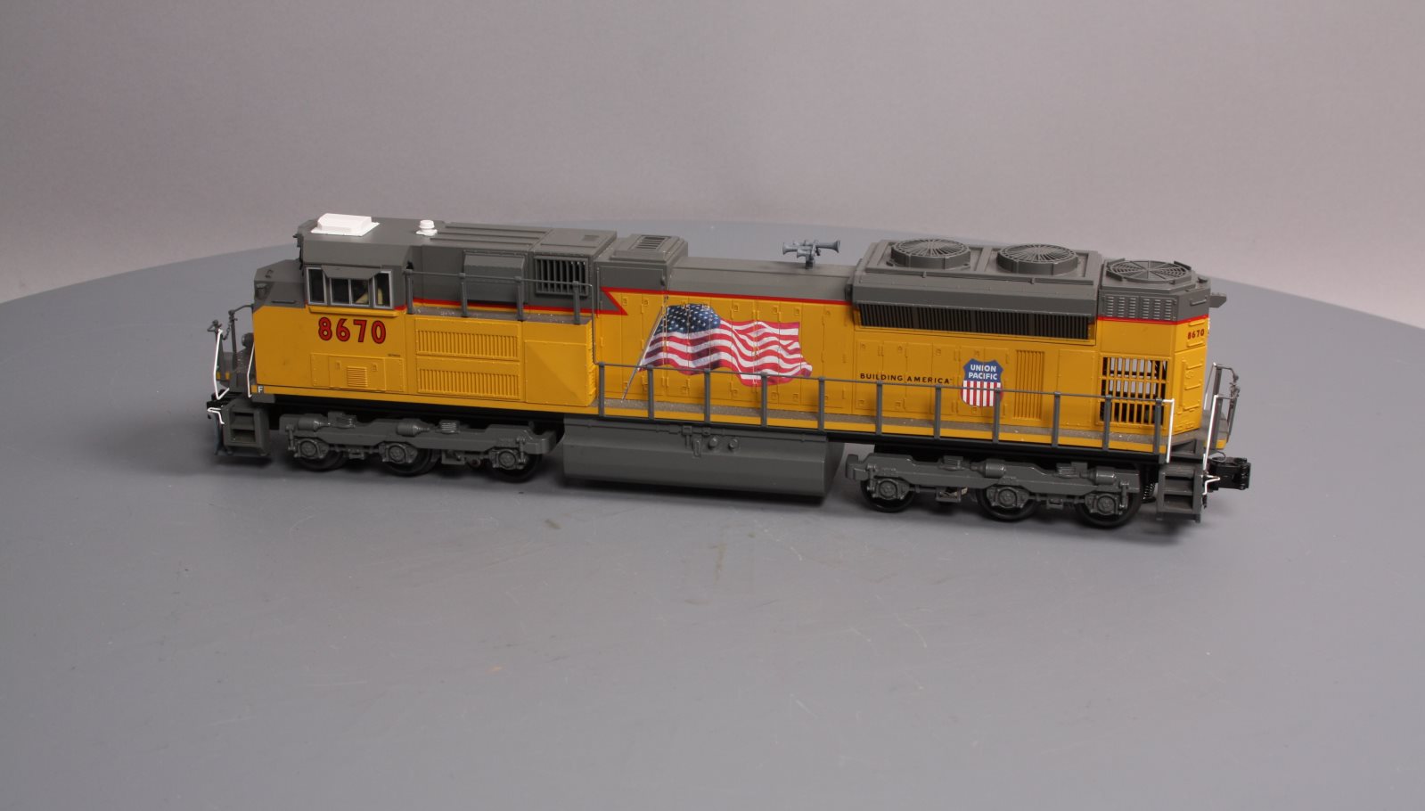 MTH 30-4214-1E O Gauge Union Pacific SD70ACe Diesel Engine #8670 w/PS 2.0 LN/Box