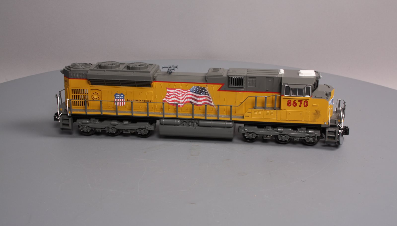 MTH 30-4214-1E O Gauge Union Pacific SD70ACe Diesel Engine #8670 w/PS 2.0 LN/Box