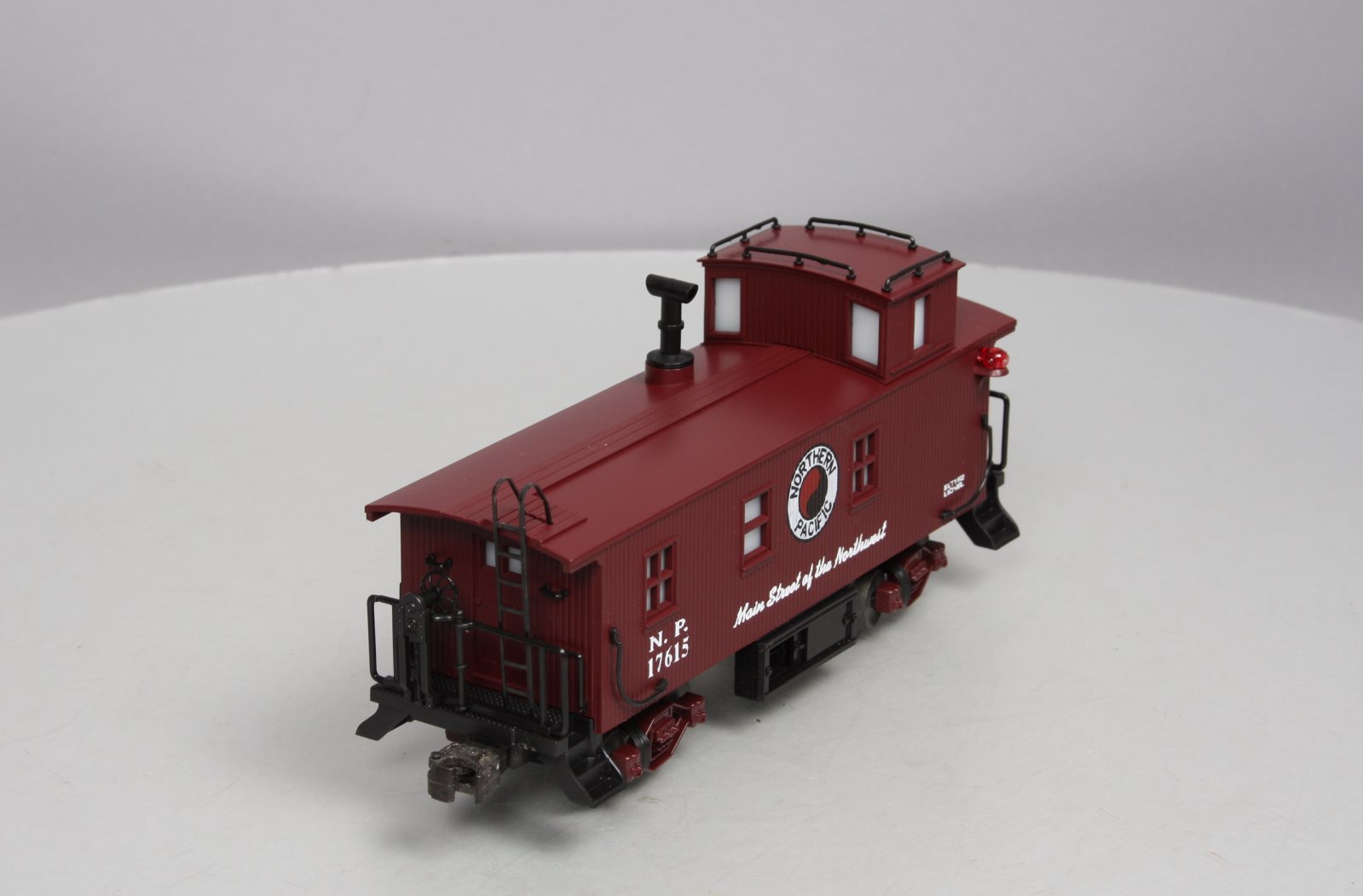 Lionel 6-17615 O Gauge Northern Pacific Square Window Caboose #17615 EX/Box