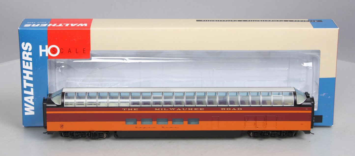 Walthers 932-9273 HO Milwaukee Road 261 Excursion Super Dome Pass Car #53