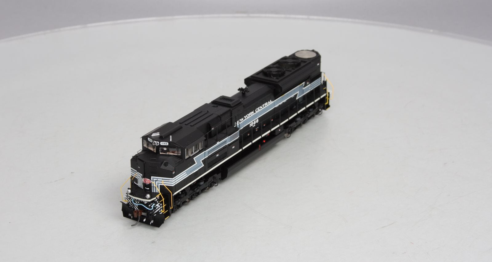 Athearn G68802 HO Scale NS NYC Heritage EMD SD70ACe Diesel #1066 w/DCC & Sound LN/Box