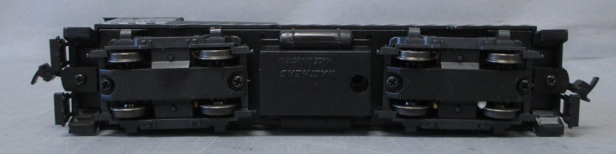 Walthers 932-1306 HO Scale ATSF Fairbanks-Morse H12-44 Diesel Locomotive #516 MT/Box