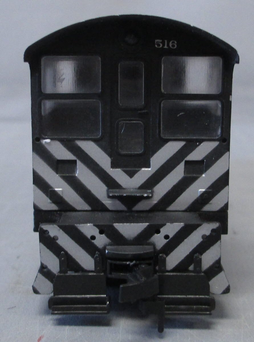 Walthers 932-1306 HO Scale ATSF Fairbanks-Morse H12-44 Diesel Locomotive #516 MT/Box