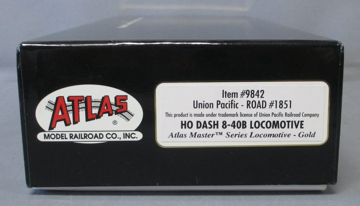 Atlas 9842 HO Scale Union Pacific GE Dash 8-40B Diesel Locomotive #1851 w/DCC