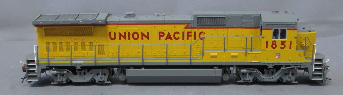 Atlas 9842 HO Scale Union Pacific GE Dash 8-40B Diesel Locomotive #1851 w/DCC