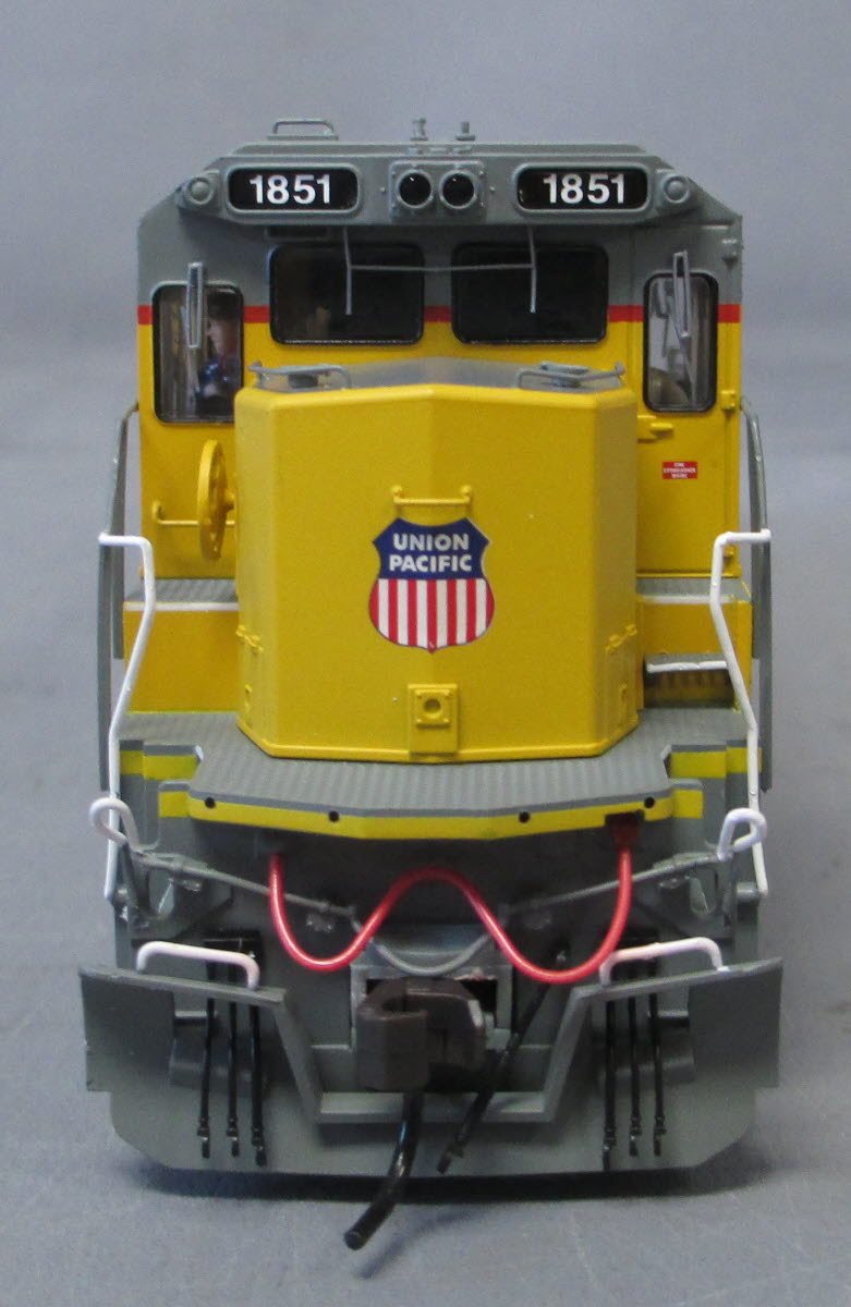 Atlas 9842 HO Scale Union Pacific GE Dash 8-40B Diesel Locomotive #1851 w/DCC