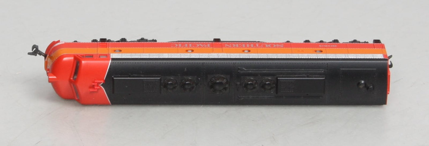 Kato 176-282 N Scale Southern Pacific Daylight E8/9A Diesel Locomotive #6053 LN/Box