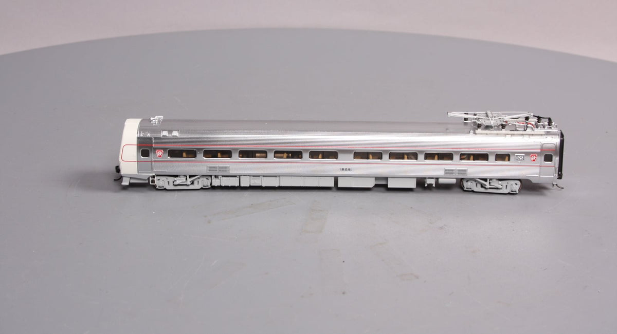 Walthers 920-14859 HO Pennsylvania Railroad 85' Budd Metroliner Coach #826