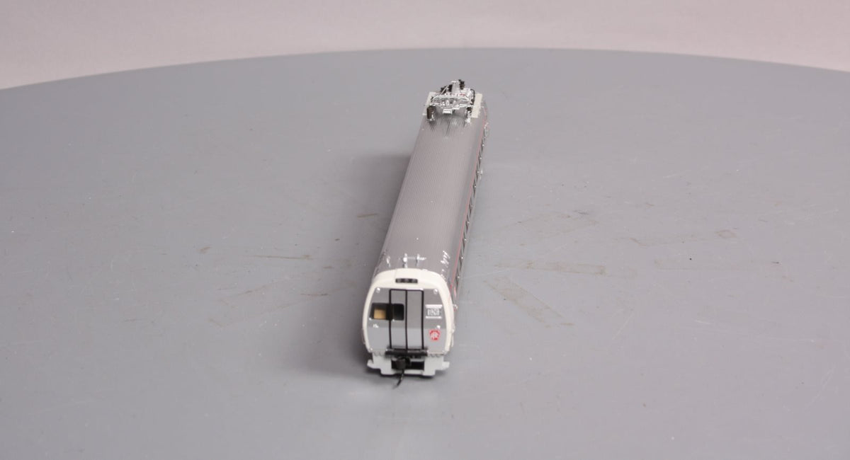 Walthers 920-14859 HO Pennsylvania Railroad 85' Budd Metroliner Coach #826